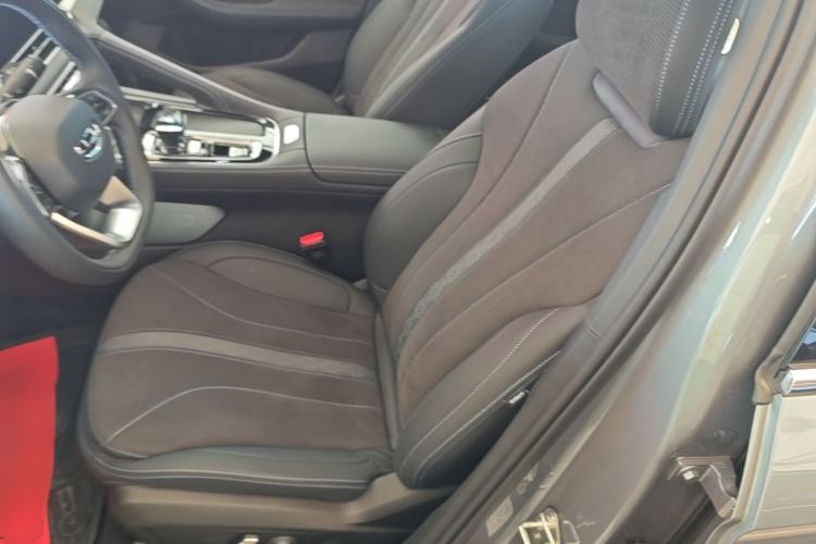 Used Geely Auto Preface 2026 Model Oriental Yao 2.0TD Wangyue Edition Left Front Seat