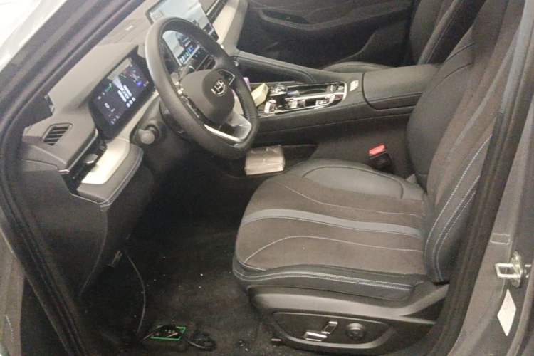 Used Geely Auto Preface 2026 Model Oriental Yao 2.0TD Wangyue Edition Left Front Seat