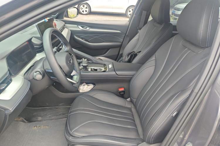 Used Geely Auto Preface 2026 Model Oriental Yao 1.5TD Kunlun Edition Left Front Seat