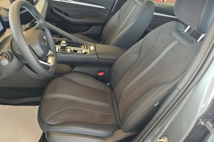 Used Geely Auto Preface 2026 Model Oriental Yao 2.0TD Wangyue Edition Left Front Seat