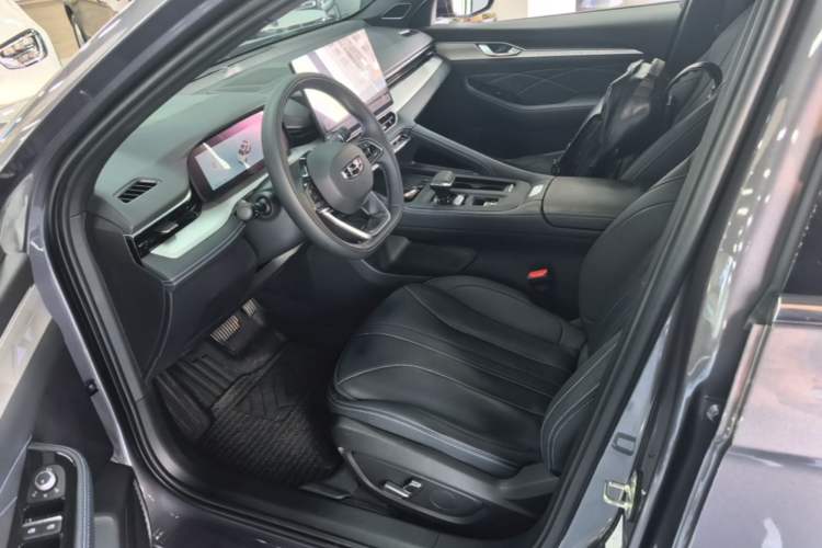 Used Geely Auto Preface 2026 Model Oriental Yao 1.5TD Fuyao Edition Left Front Seat