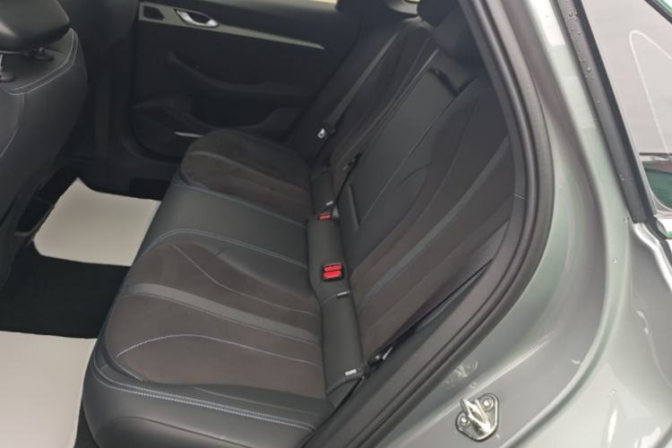 Used Geely Auto Preface 2026 Model Oriental Yao 2.0TD Wangyue Edition Left Rear Seat