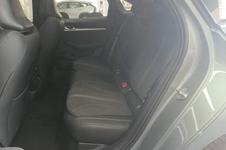 Used Geely Auto Preface 2026 Model Oriental Yao 2.0TD Wangyue Edition Left Rear Seat