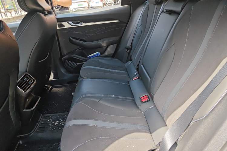 Used Geely Auto Preface 2026 Model Oriental Yao 2.0TD Xiaohan Edition Left Rear Seat