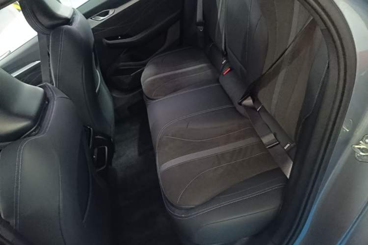 Used Geely Auto Preface 2026 Model Oriental Yao 2.0TD Wangyue Edition Left Rear Seat