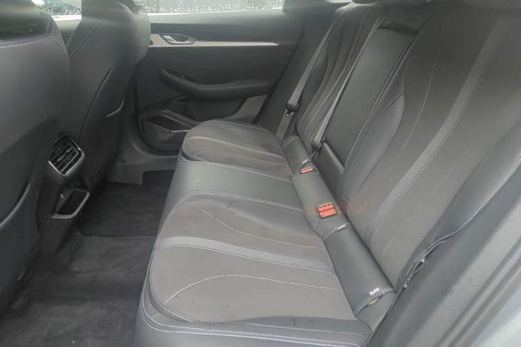 Used Geely Auto Preface 2026 Model Oriental Yao 2.0TD Wangyue Edition Left Rear Seat
