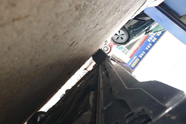 Used Geely Auto Preface 2026 Model Oriental Yao 2.0TD Wangyue Edition Left Side Sill
