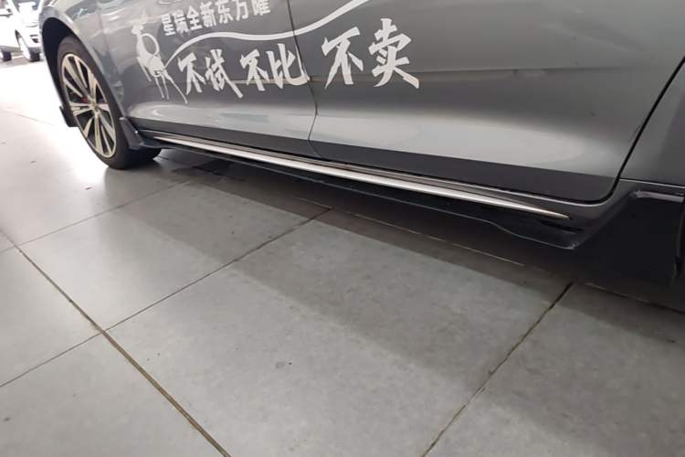 Used Geely Auto Preface 2026 Model Oriental Yao 2.0TD Wangyue Edition Left Side Sill