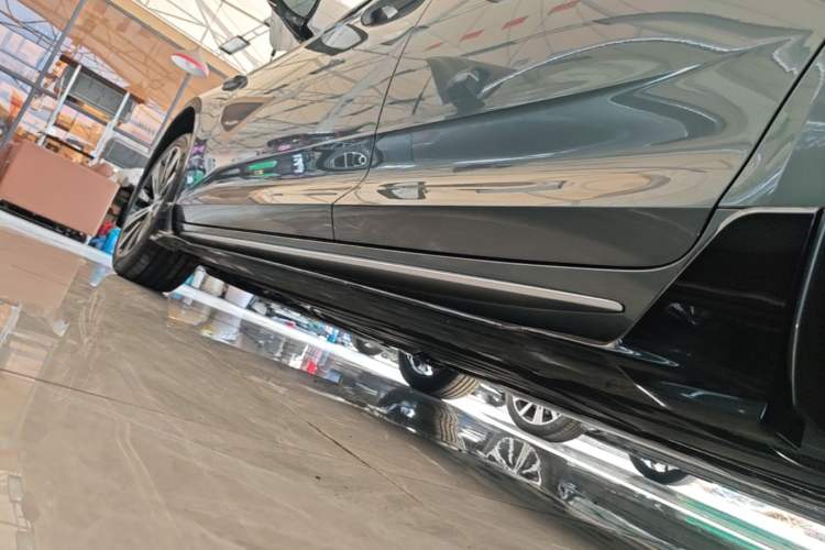 Used Geely Auto Preface 2026 Model Oriental Yao 2.0TD Wangyue Edition Left Side Sill