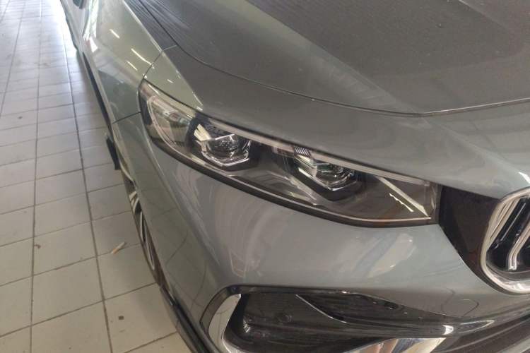 Used Geely Auto Preface 2026 Model Oriental Yao 2.0TD Wangyue Edition Right Front Headlight