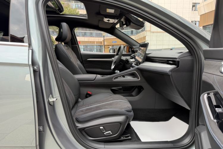 Used Geely Auto Preface 2026 Model Oriental Yao 2.0TD Wangyue Edition Right Front Seat