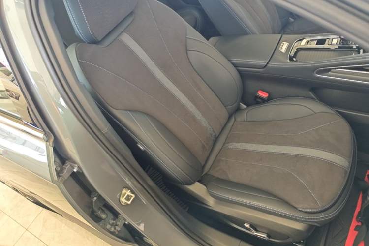 Used Geely Auto Preface 2026 Model Oriental Yao 2.0TD Wangyue Edition Right Front Seat