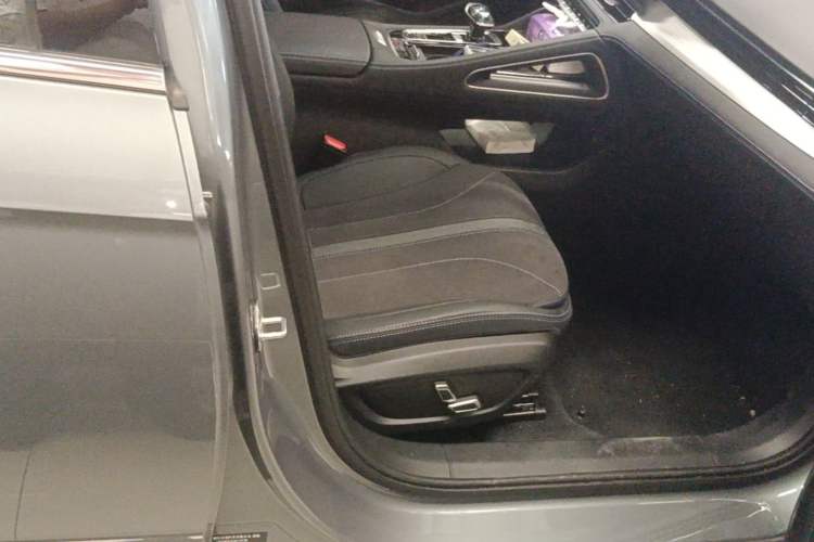 Used Geely Auto Preface 2026 Model Oriental Yao 2.0TD Wangyue Edition Right Front Seat