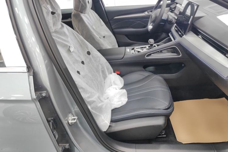 Used Geely Auto Preface 2026 Model Oriental Yao 1.5TD Fuyao Edition Right Front Seat