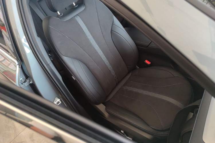 Used Geely Auto Preface 2026 Model Oriental Yao 2.0TD Wangyue Edition Right Front Seat