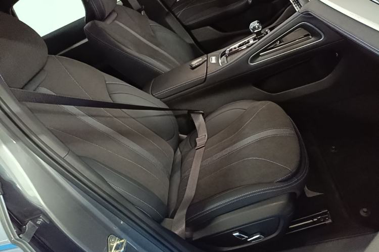 Used Geely Auto Preface 2026 Model Oriental Yao 2.0TD Wangyue Edition Right Front Seat