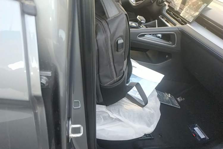 Used Geely Auto Preface 2026 Model Oriental Yao 1.5TD Fuyao Edition Right Front Seat