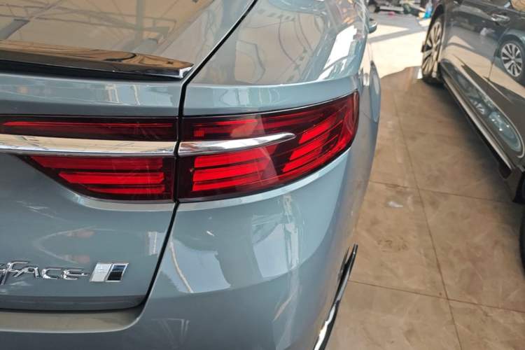 Used Geely Auto Preface 2026 Model Oriental Yao 2.0TD Wangyue Edition Right Rear Taillight