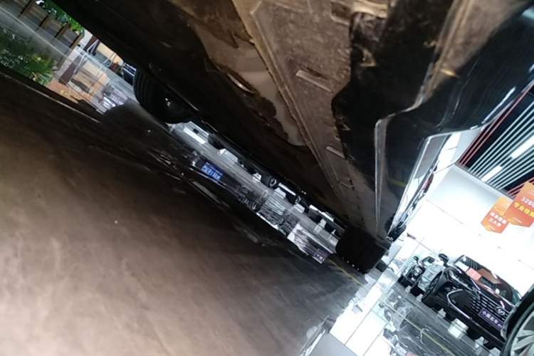 Used Geely Auto Preface 2026 Model Oriental Yao 2.0TD Wangyue Edition Right Side Sill