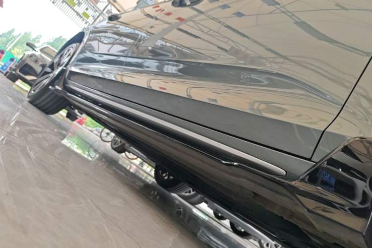 Used Geely Auto Preface 2026 Model Oriental Yao 2.0TD Wangyue Edition Right Side Sill
