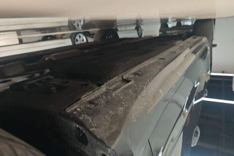 Used Geely Auto Preface 2026 Model Oriental Yao 1.5TD Fuyao Edition Right Side Sill
