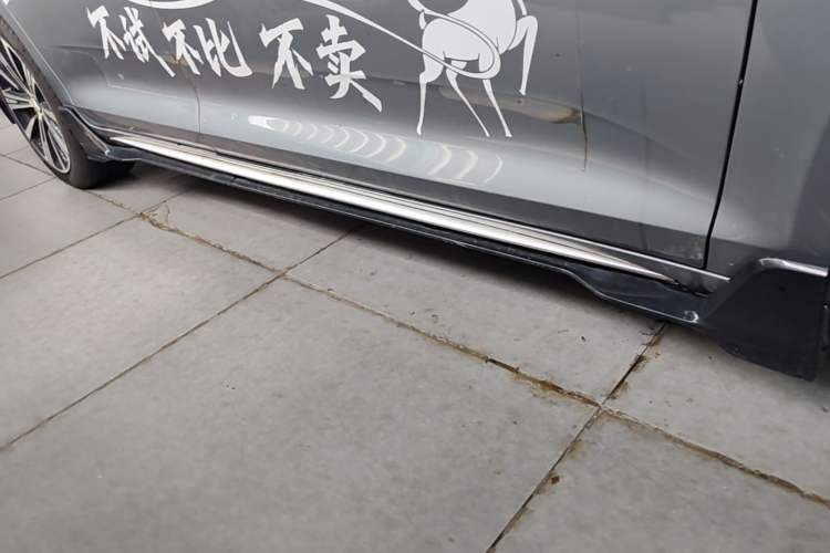Used Geely Auto Preface 2026 Model Oriental Yao 2.0TD Wangyue Edition Right Side Sill
