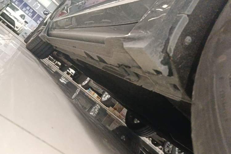Used Geely Auto Preface 2026 Model Oriental Yao 2.0TD Wangyue Edition Right Side Sill