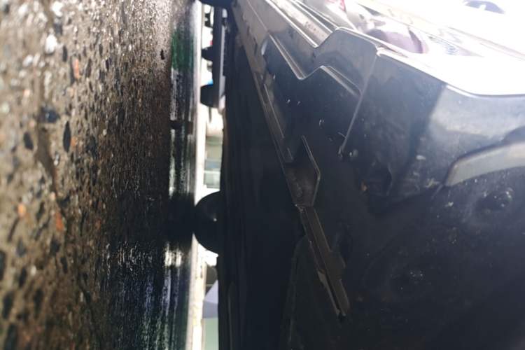 Used Geely Auto Preface 2026 Model Oriental Yao 2.0TD Wangyue Edition Right Side Sill