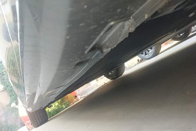 Used Geely Auto Preface 2026 Model Oriental Yao 1.5TD Fuyao Edition Right Side Sill