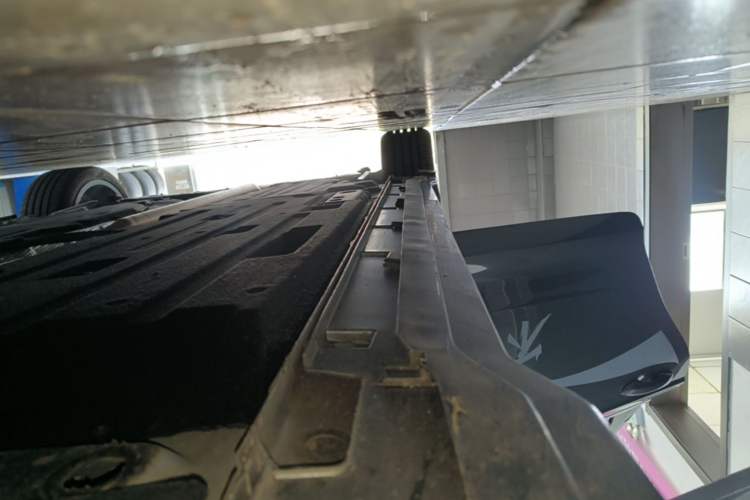 Used Geely Auto Preface 2026 Model Oriental Yao 2.0TD Wangyue Edition Right Side Sill