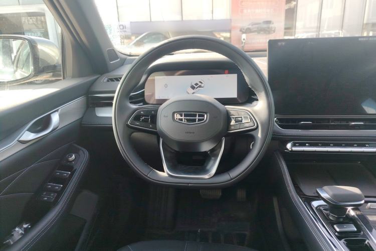 Used Geely Auto Preface 2026 Model Oriental Yao 1.5TD Kunlun Edition Steering Wheel