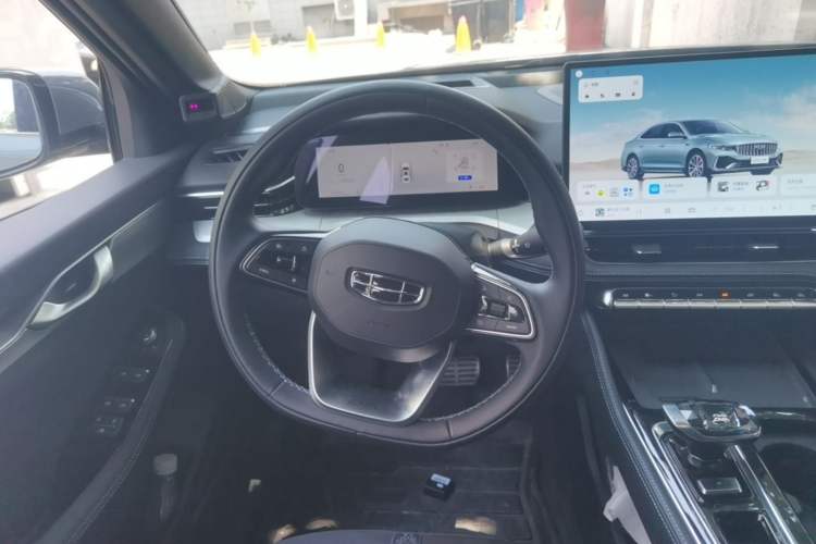 Used Geely Auto Preface 2026 Model Oriental Yao 2.0TD Wangyue Edition Steering Wheel