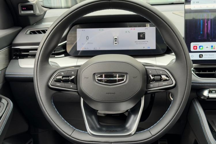 Used Geely Auto Preface 2026 Model Oriental Yao 2.0TD Wangyue Edition Steering Wheel