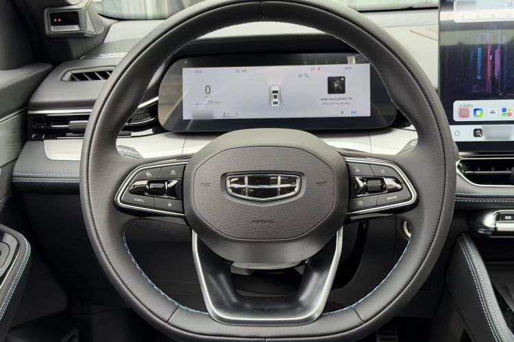 Used Geely Auto Preface 2026 Model Oriental Yao 2.0TD Wangyue Edition Steering Wheel