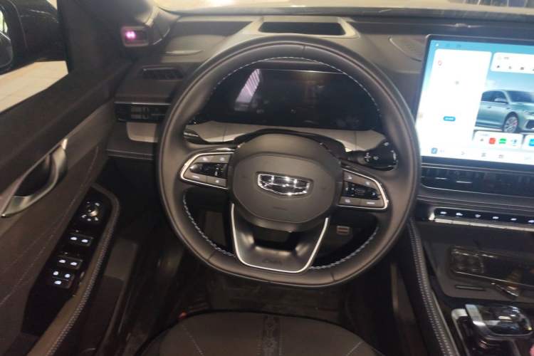 Used Geely Auto Preface 2026 Model Oriental Yao 2.0TD Wangyue Edition Steering Wheel