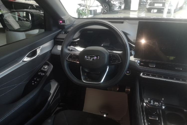 Used Geely Auto Preface 2026 Model Oriental Yao 2.0TD Wangyue Edition Steering Wheel