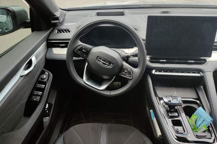 Used Geely Auto Preface 2026 Model Oriental Yao 2.0TD Wangyue Edition Steering Wheel