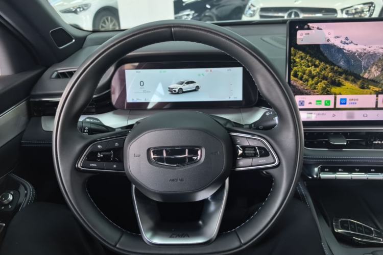 Used Geely Auto Preface 2026 Model Oriental Yao 1.5TD Fuyao Edition Steering Wheel