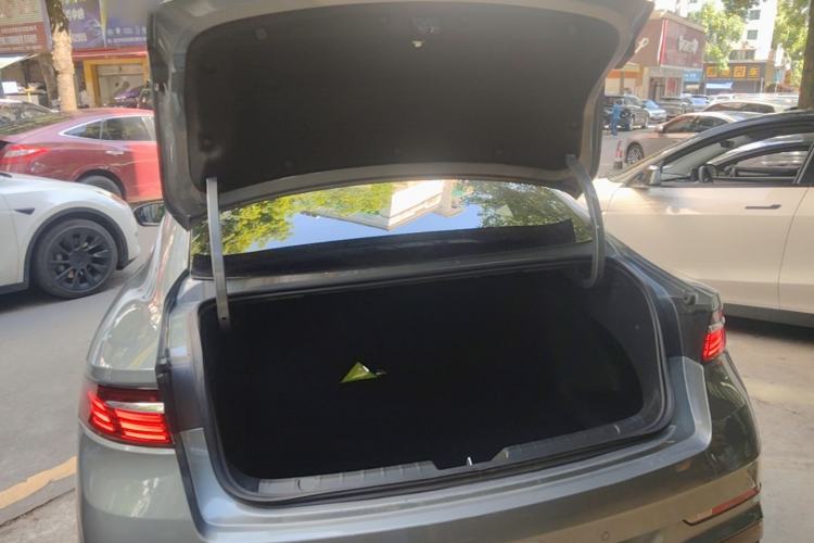 Used Geely Auto Preface 2026 Model Oriental Yao 2.0TD Wangyue Edition Trunk