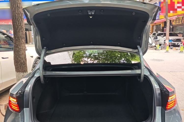Used Geely Auto Preface 2026 Model Oriental Yao 2.0TD Wangyue Edition Trunk