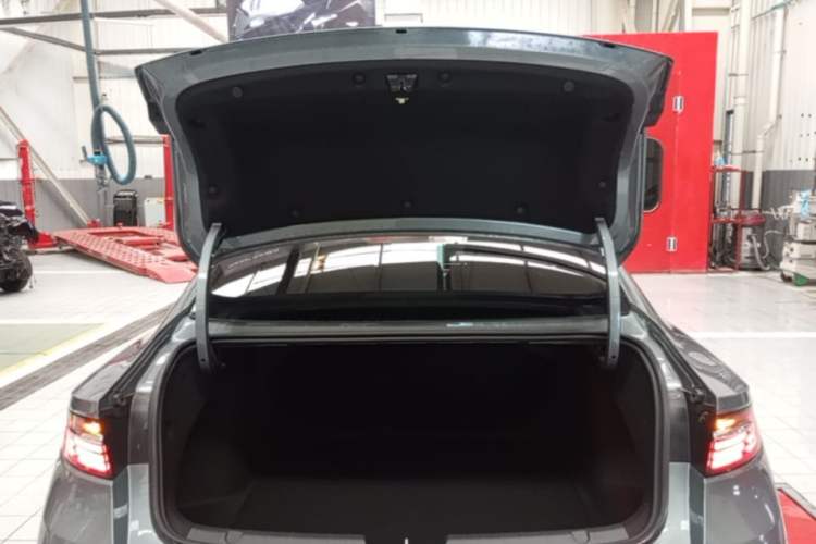 Used Geely Auto Preface 2026 Model Oriental Yao 2.0TD Wangyue Edition Trunk