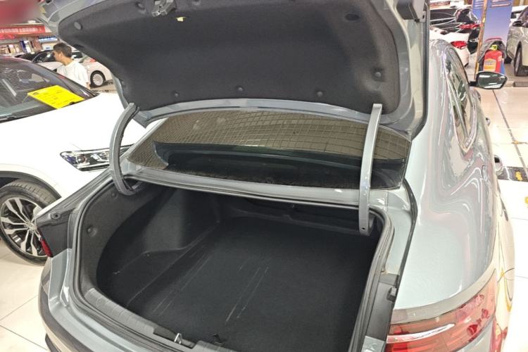 Used Geely Auto Preface 2026 Model Oriental Yao 2.0TD Wangyue Edition Trunk