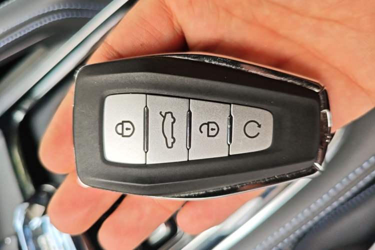 Used Geely Auto Preface 2026 Model Oriental Yao 2.0TD Wangyue Edition Vehicle Key