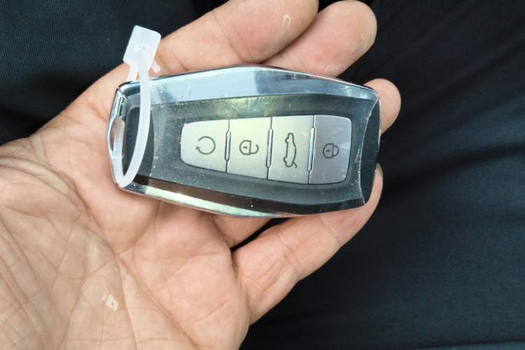 Used Geely Auto Preface 2026 Model Oriental Yao 2.0TD Lanxing Edition Vehicle Key