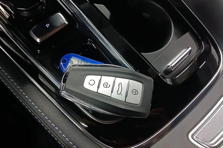 Used Geely Auto Preface 2026 Model Oriental Yao 2.0TD Wangyue Edition Vehicle Key