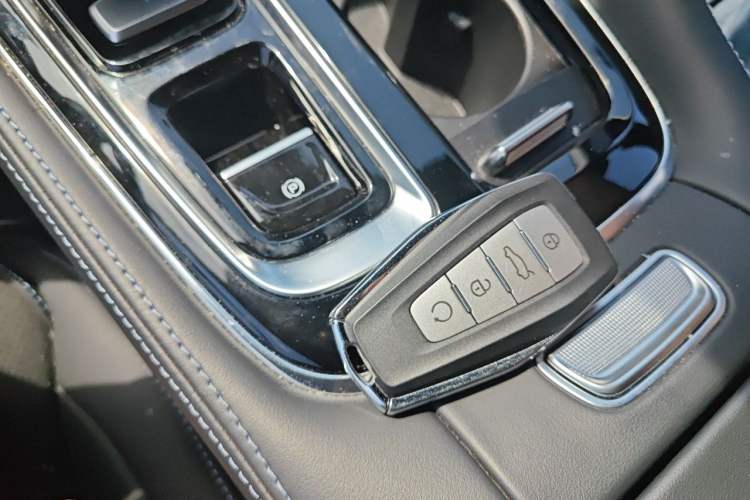 Used Geely Auto Preface 2026 Model Oriental Yao 2.0TD Xiaohan Edition Vehicle Key
