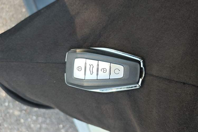 Used Geely Auto Preface 2026 Model Oriental Yao 1.5TD Kunlun Edition Vehicle Key