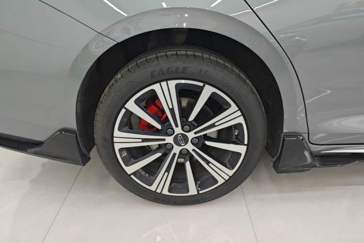 Used Geely Auto Preface 2026 Model Oriental Yao 2.0TD Wangyue Edition Exterior 5