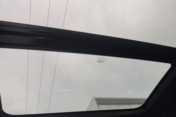 Used Geely Auto Preface 2026 Model Oriental Yao 2.0TD Wangyue Edition Headliner