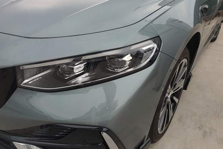 Used Geely Auto Preface 2026 Model Oriental Yao 2.0TD Wangyue Edition Left Front Headlight
